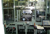 シリンダーヘッド画像処理機能付圧入圧検機